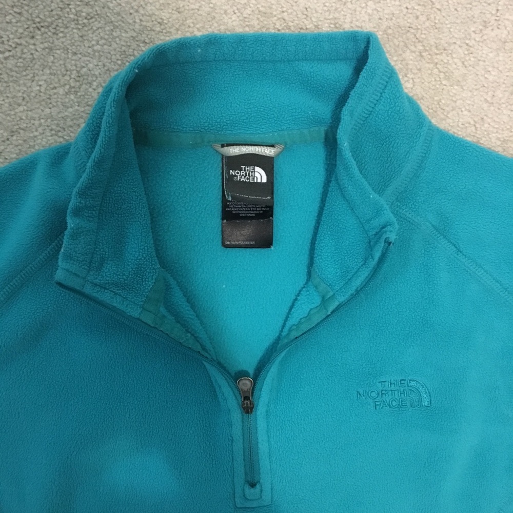 Turquoise NORTH FACE pullover